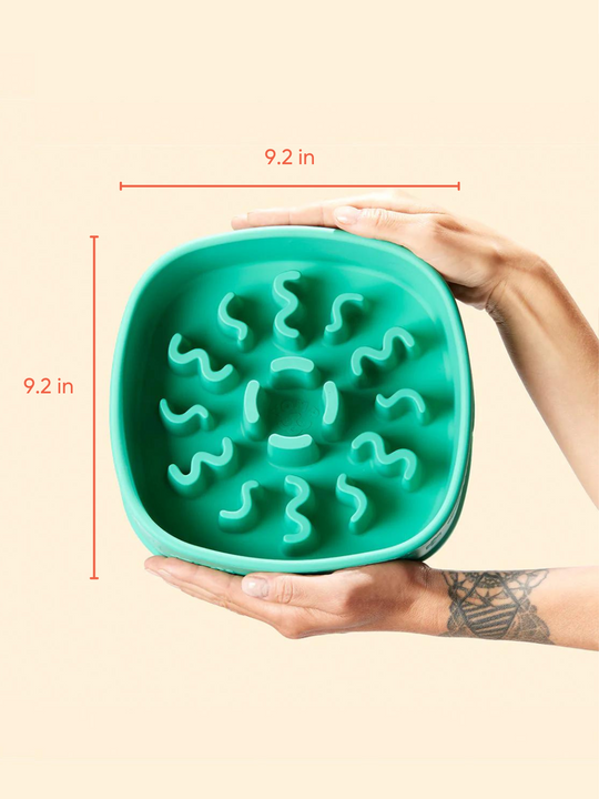 食器・餌やり・水やり用品 Supreme DOGBOWL Amazon.com: Slow Feeder Dog Bowls, Puzzle Silicone Dog